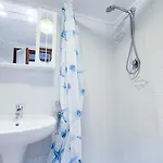 Blue Eyes By Ca-sa Check アパート